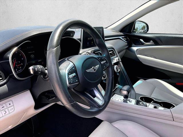 Used 2020 Genesis G70 2.0T RWD image 14