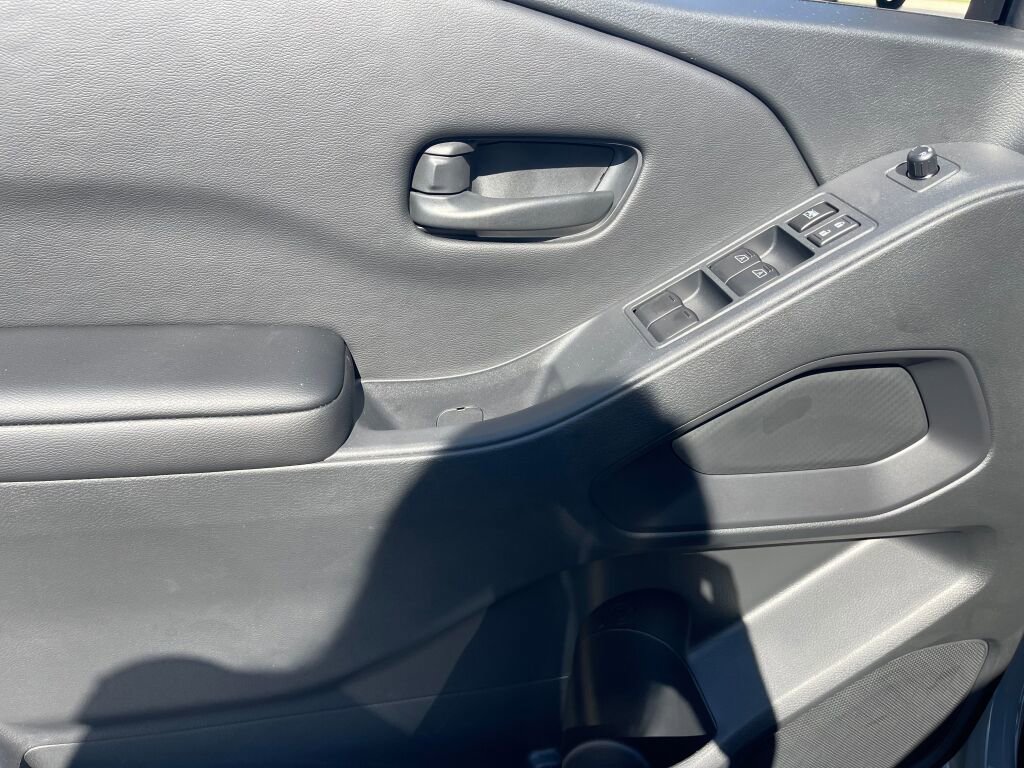 New 2026 Nissan Frontier SV w/ All-Weather Content Package image 7