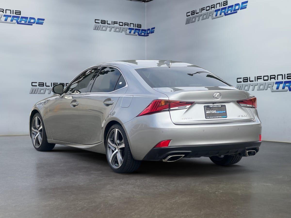 Used 2020 Lexus IS 300 w/ Navigation Package RWD image 7