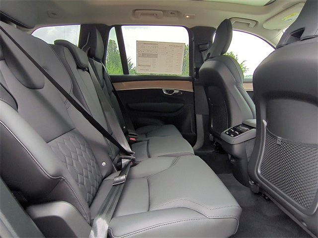 New 2026 Volvo XC90 B6 Plus w/ Protection Package Premier image 19