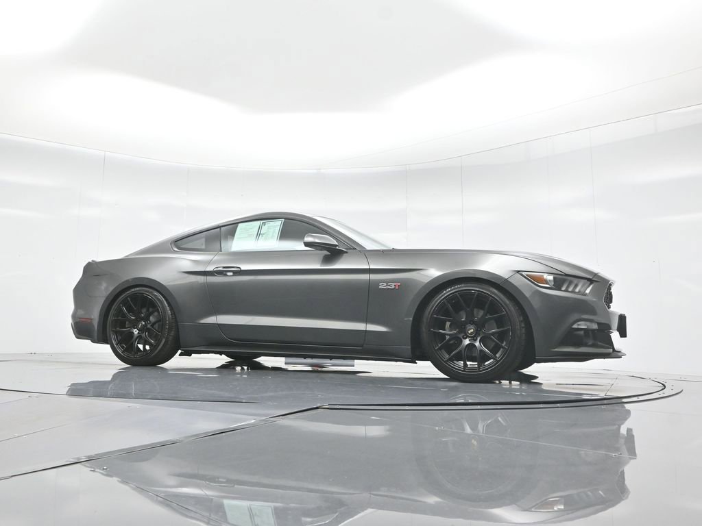 Used 2015 Ford Mustang Coupe RWD image 43