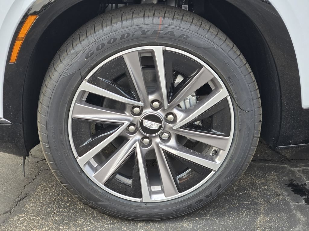 New 2027 Cadillac Vistiq Luxury AWD/4WD image 6