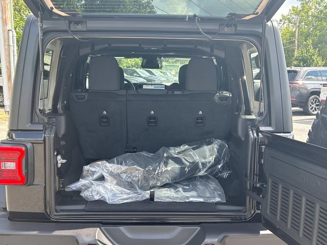 New 2025 Jeep Wrangler Willys image 4