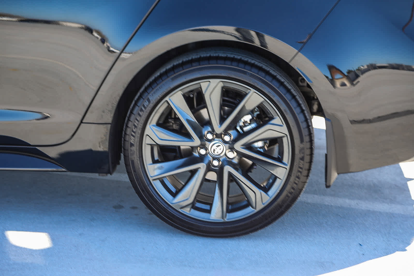 Used 2025 Toyota Corolla SE image 11