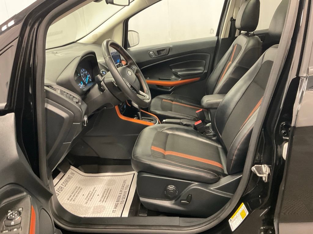 Used 2018 Ford EcoSport SES w/ SES Cold Weather Package AWD/4WD image 4