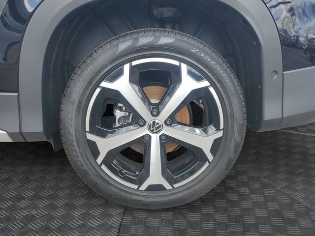 New 2026 Volkswagen Tiguan SE AWD/4WD image 12