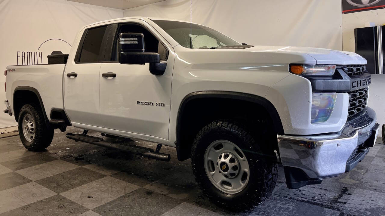 Used 2020 Chevrolet Silverado 2500 W/T w/ WT Safety Package AWD/4WD image 1