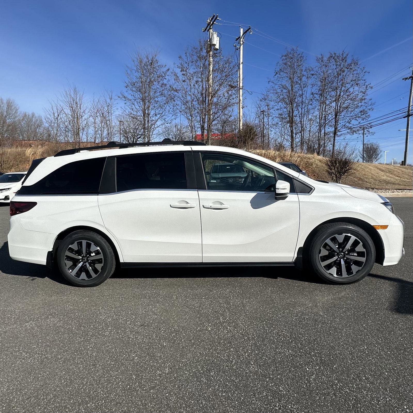 New 2026 Honda Odyssey EX-L image 6