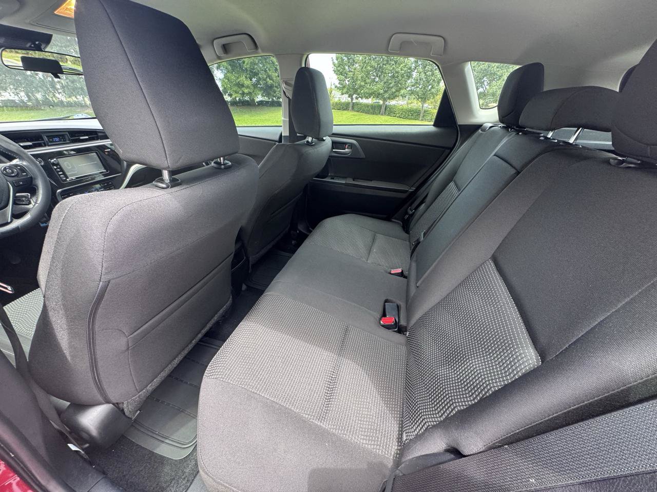 Used 2018 Toyota Corolla iM FWD image 12