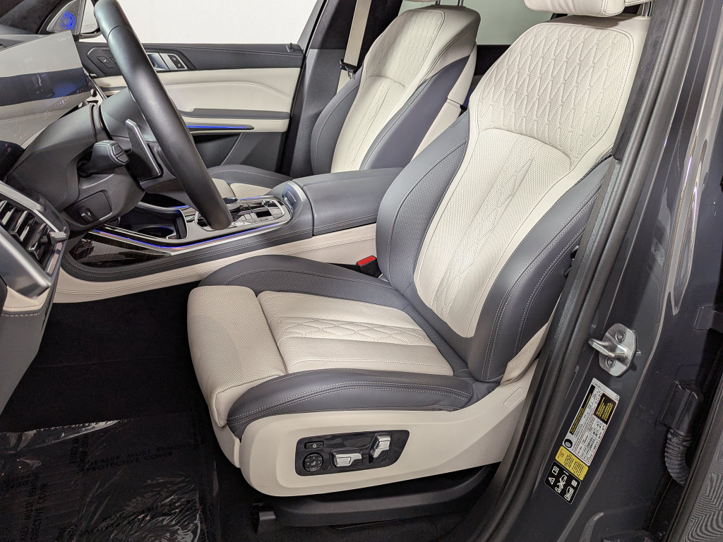 Certified 2024 BMW X7 xDrive40i w/ Executive Package AWD/4WD image 21