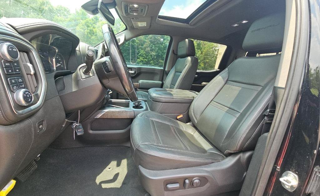 Used 2022 GMC Sierra 1500 Denali w/ Denali Premium Package AWD/4WD image 12