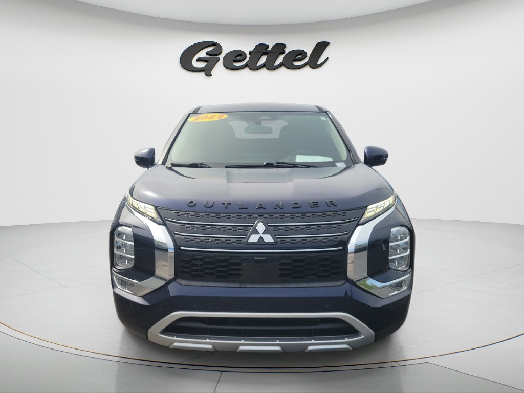 Used 2022 Mitsubishi Outlander SE FWD image 2