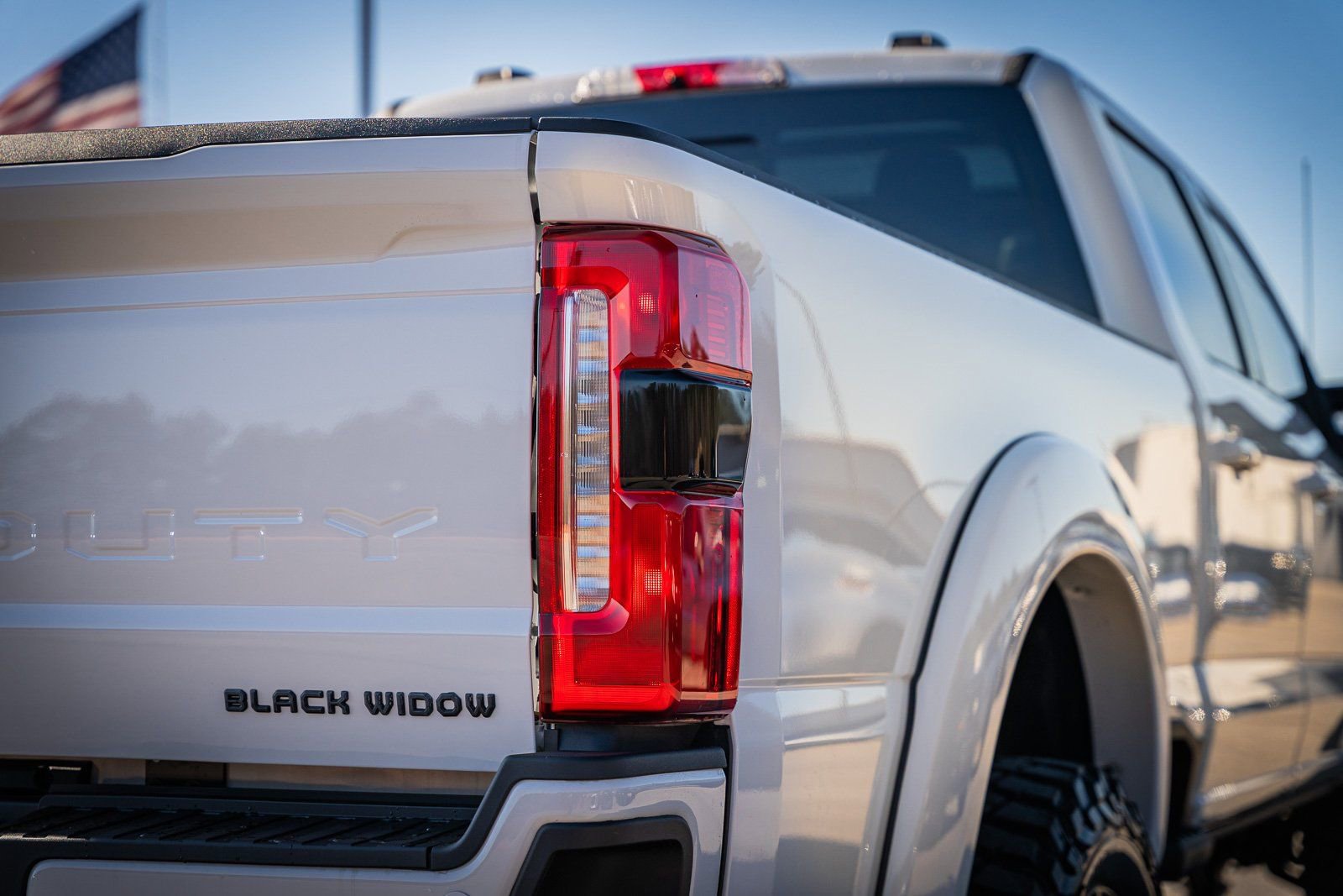 New 2026 Ford F250 Lariat w/ Black Appearance Package image 21