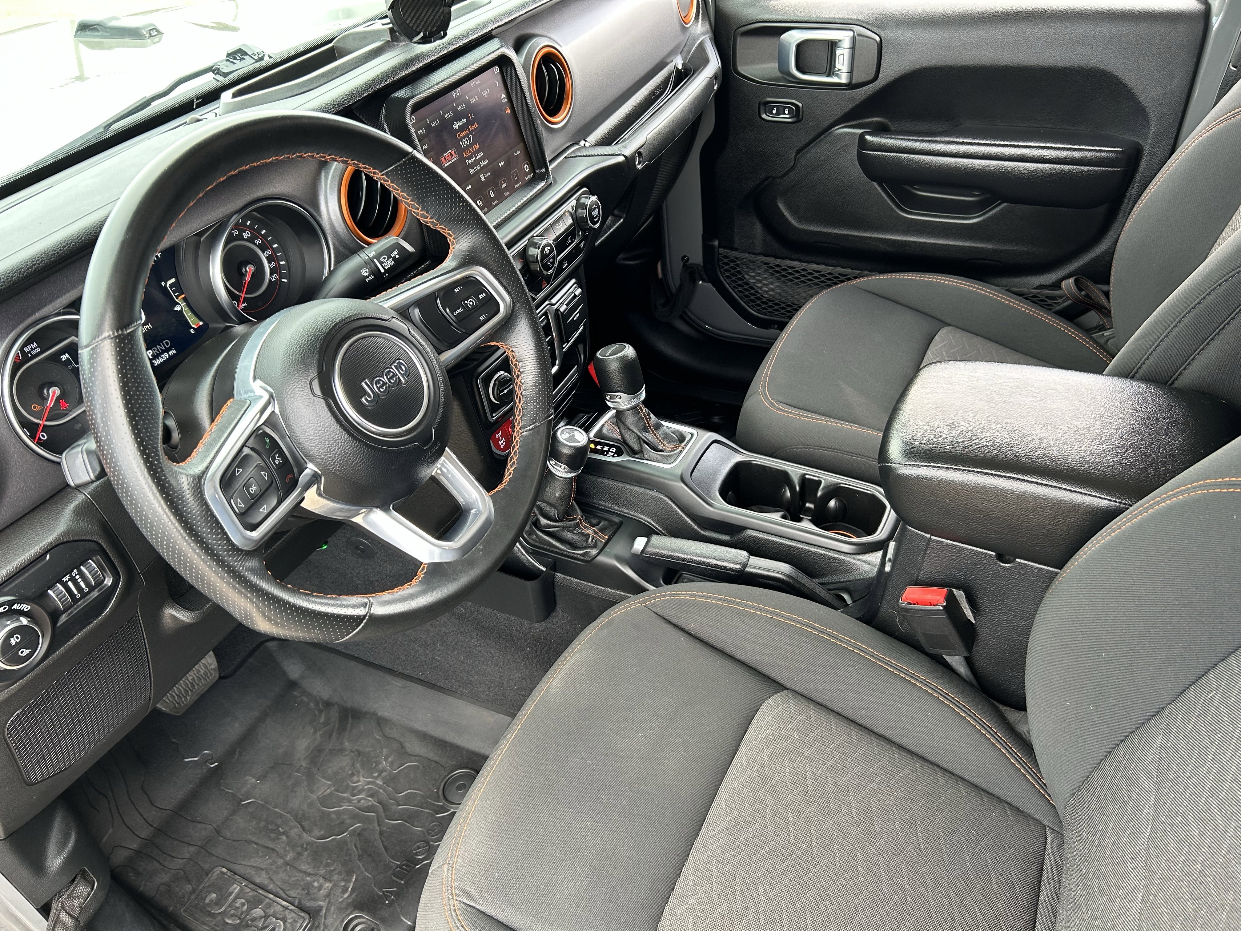 Certified 2021 Jeep Gladiator Mojave AWD/4WD image 17
