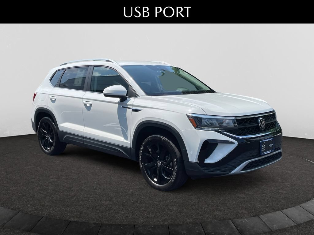 Used 2023 Volkswagen Taos SE w/ Black Wheel Package AWD/4WD image 6