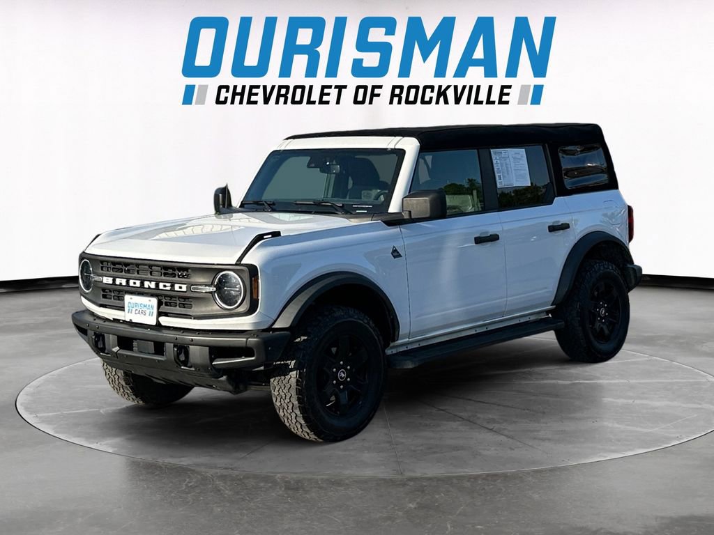 Used 2021 Ford Bronco Black Diamond image 2