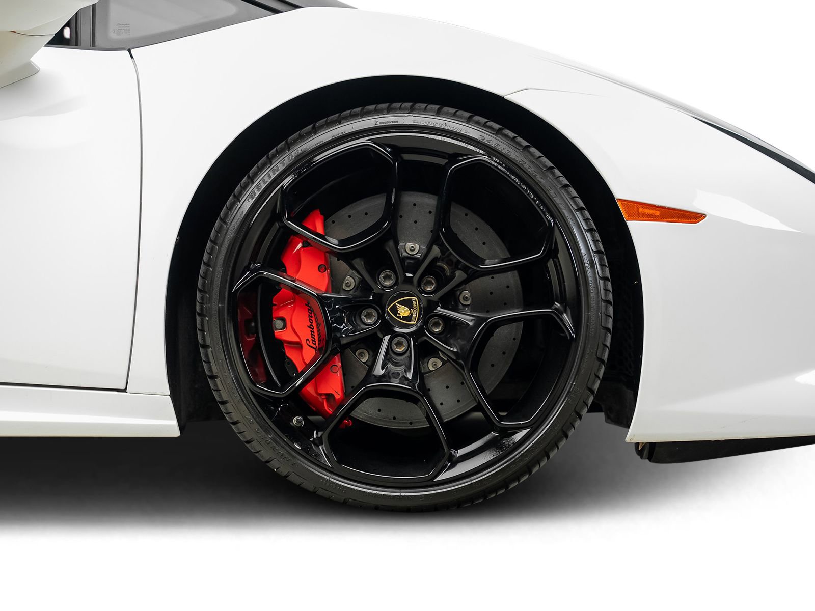 Used 2017 Lamborghini Huracan LP 610-4 image 32