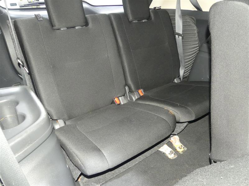 Used 2020 Mitsubishi Outlander SE image 29