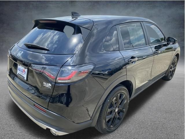 Used 2025 Honda HR-V Sport image 6