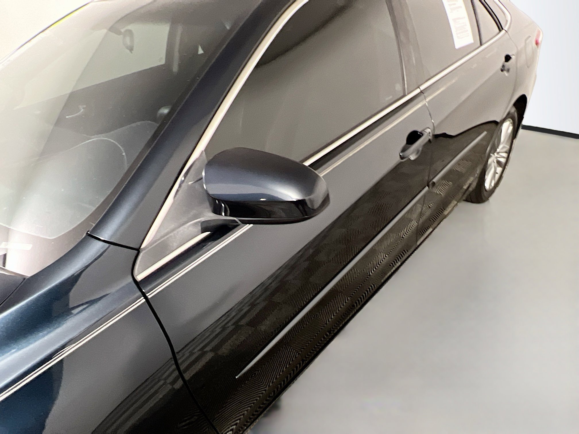 Used 2015 Toyota Camry SE FWD image 13