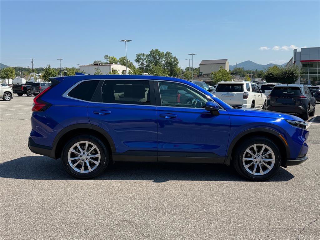 Used 2023 Honda CR-V EX-L image 3