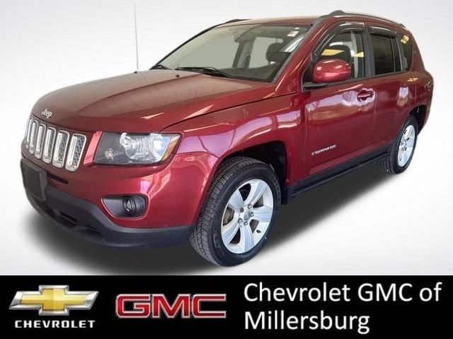 Used 2016 Jeep Compass Latitude AWD/4WD image 4