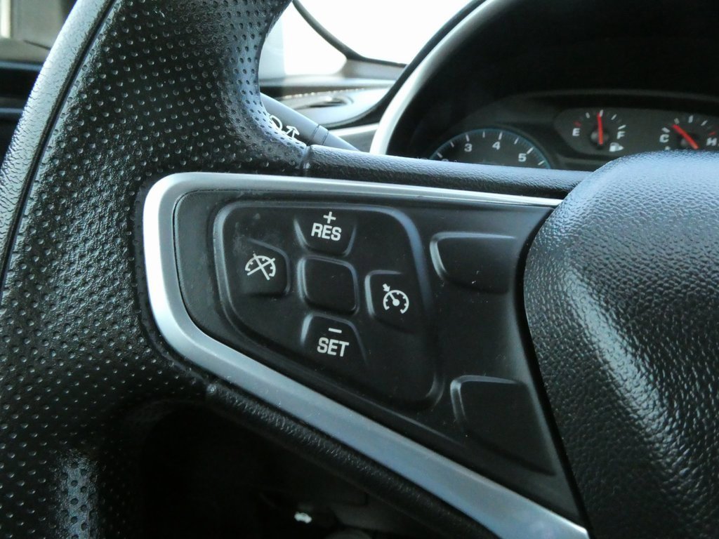 Used 2022 Chevrolet Malibu LT image 10