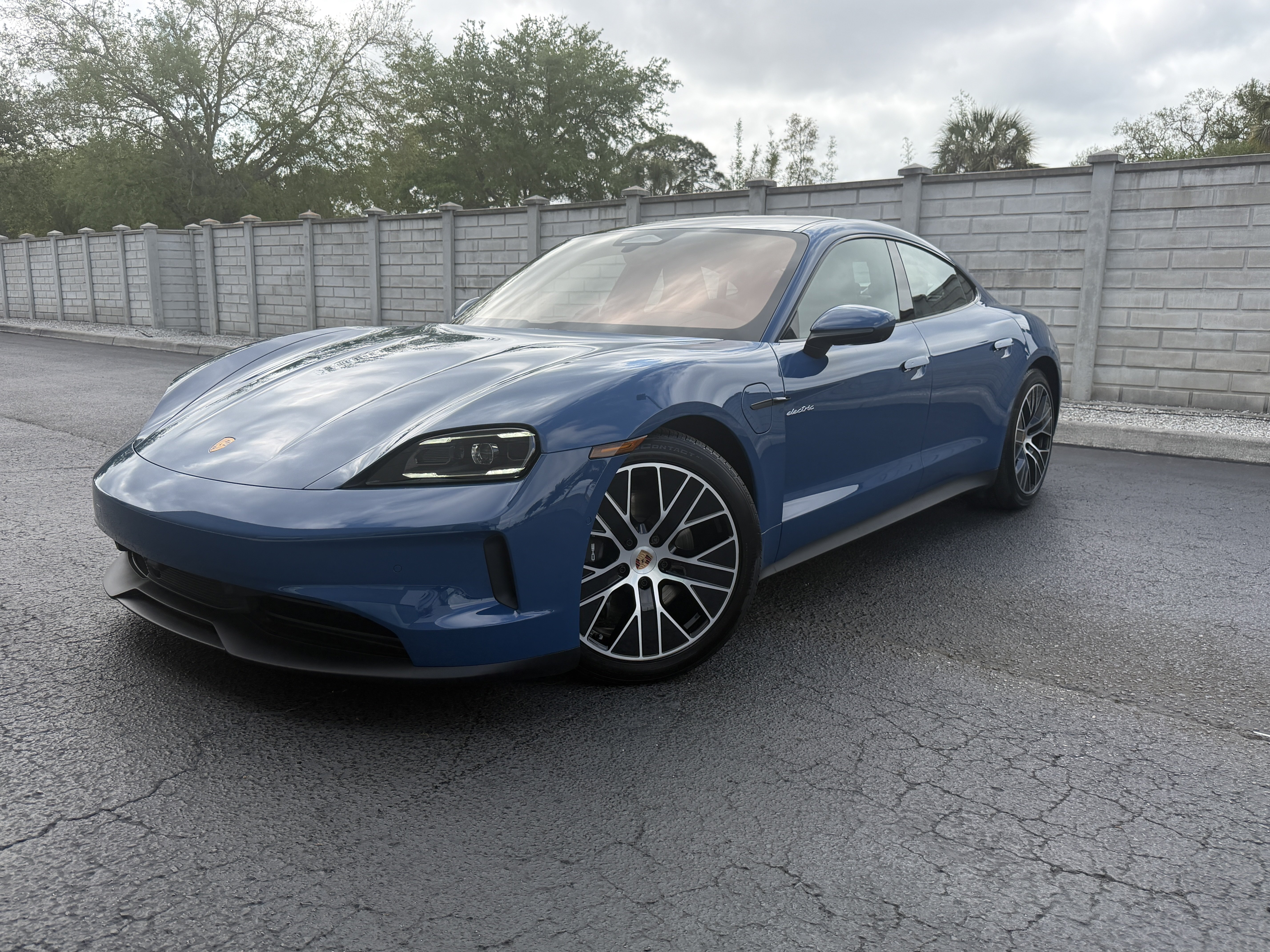 New 2026 Porsche Taycan RWD image 1