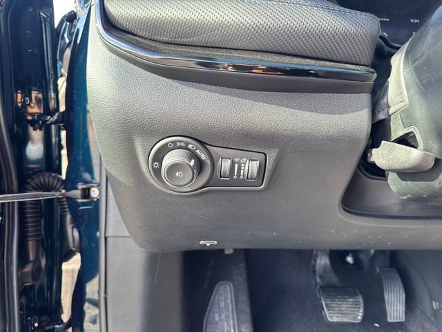 New 2026 Jeep Compass Latitude AWD/4WD image 17