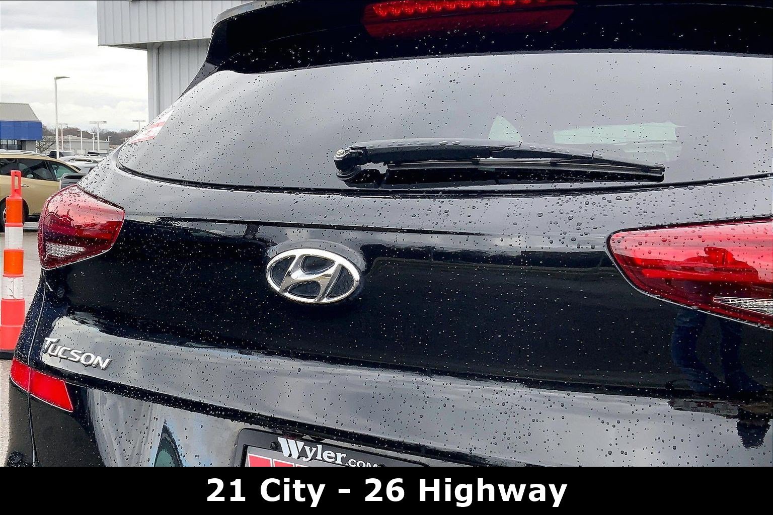 Used 2021 Hyundai Tucson Ultimate w/ Cargo Package image 8