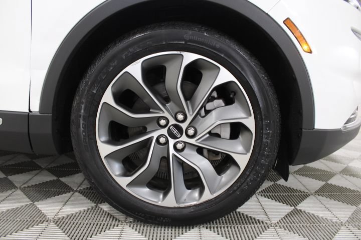 Used 2022 Lincoln Nautilus Reserve AWD/4WD image 49