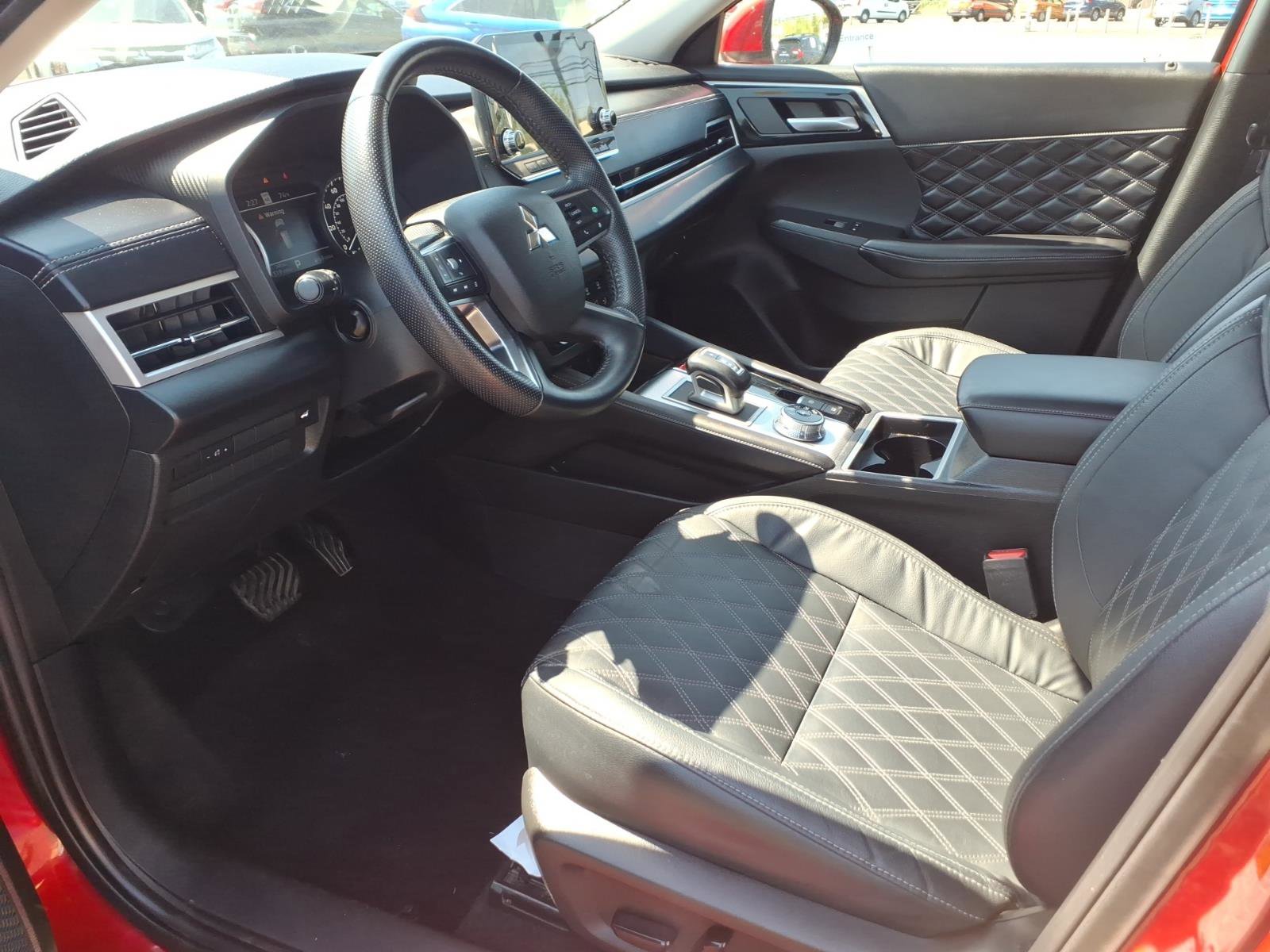 Used 2022 Mitsubishi Outlander SEL FWD image 11