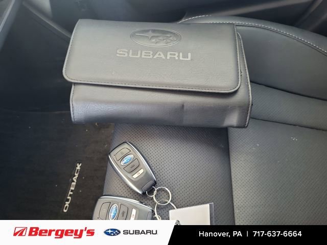 Used 2023 Subaru Outback Limited image 30