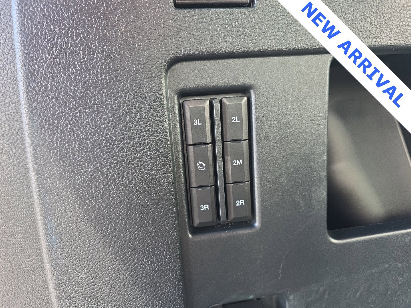 Used 2021 Ford Expedition Max Limited image 46