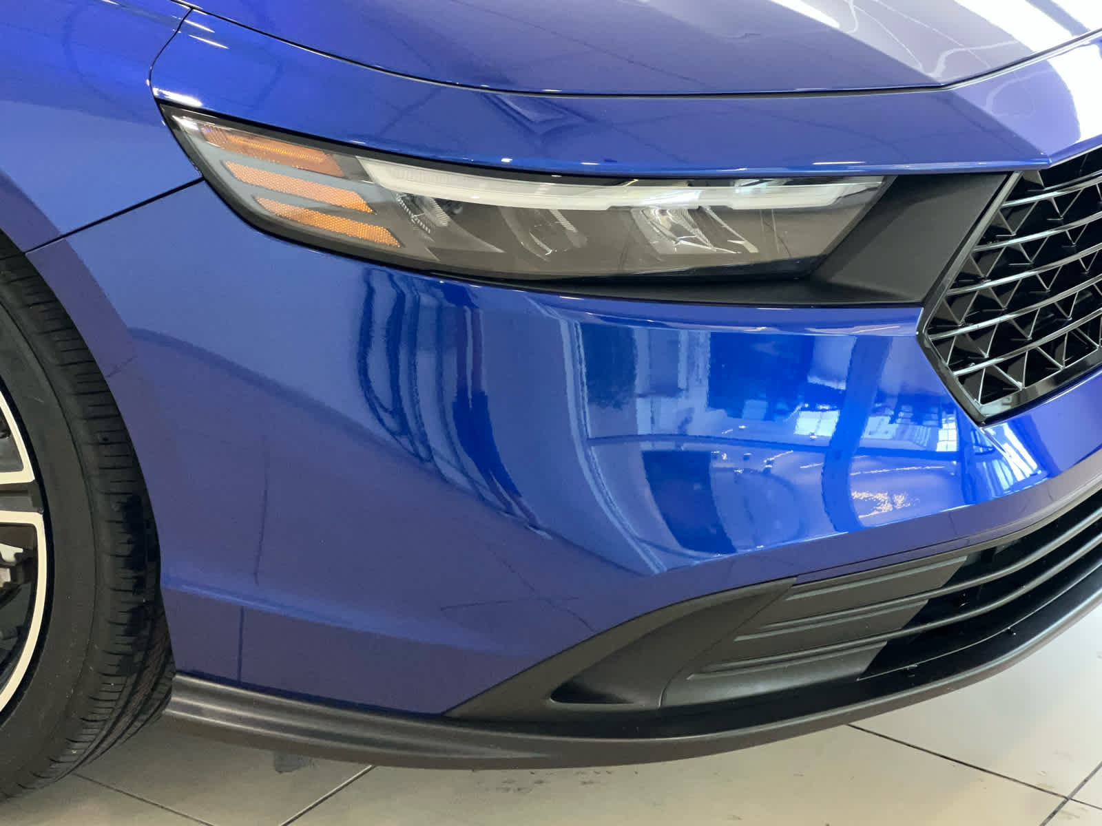 Used 2023 Honda Accord Sport image 4