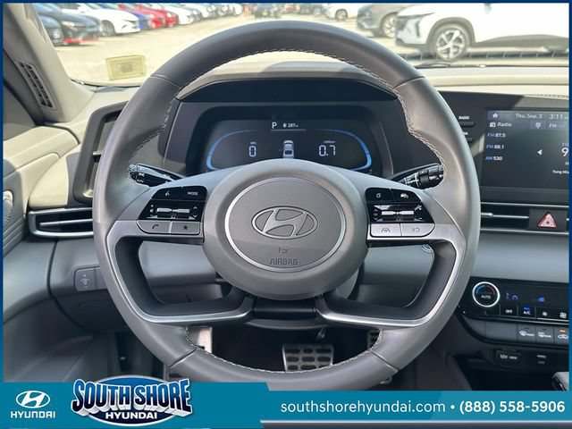 Certified 2025 Hyundai Elantra Sport w/ Cargo Package FWD image 16