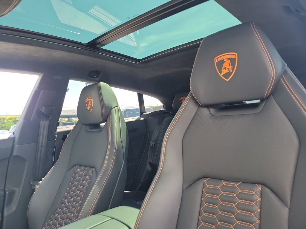 Used 2024 Lamborghini Urus S AWD/4WD image 25