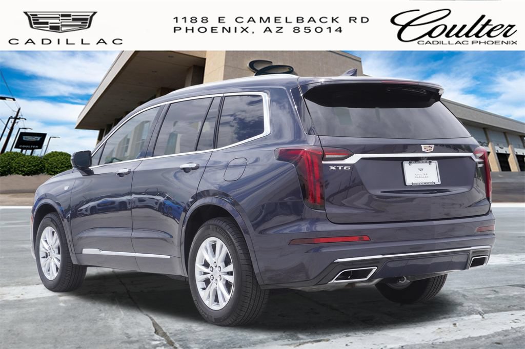 Certified 2025 Cadillac XT6 Luxury FWD image 3