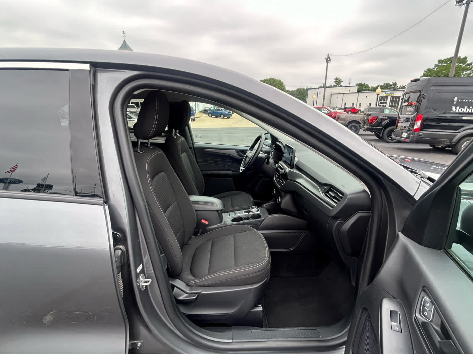 Used 2024 Ford Escape Active AWD/4WD image 15