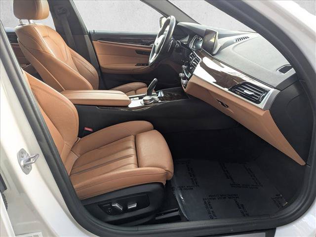 Used 2019 BMW 540i w/ Convenience Package RWD image 20