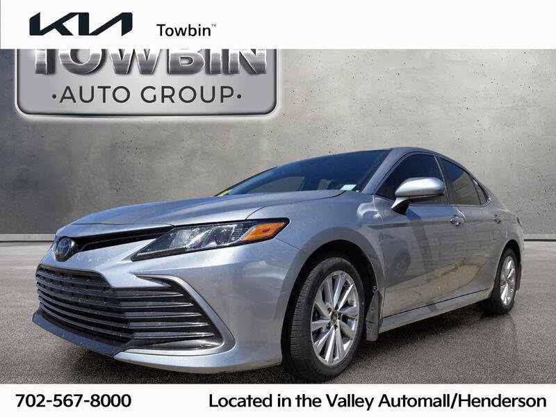 Used 2023 Toyota Camry LE FWD image 1