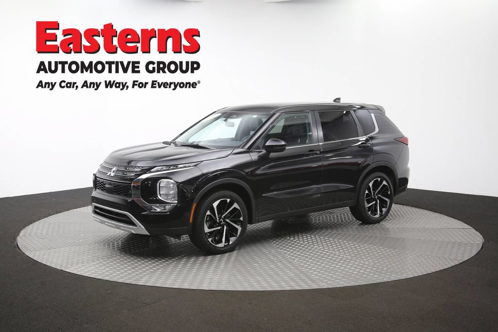 Used 2024 Mitsubishi Outlander SE AWD/4WD image 56