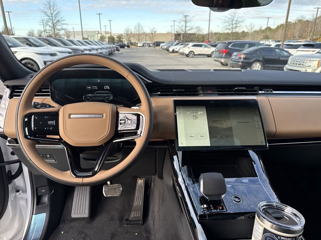 New 2025 Land Rover Range Rover Sport Dynamic SE image 16