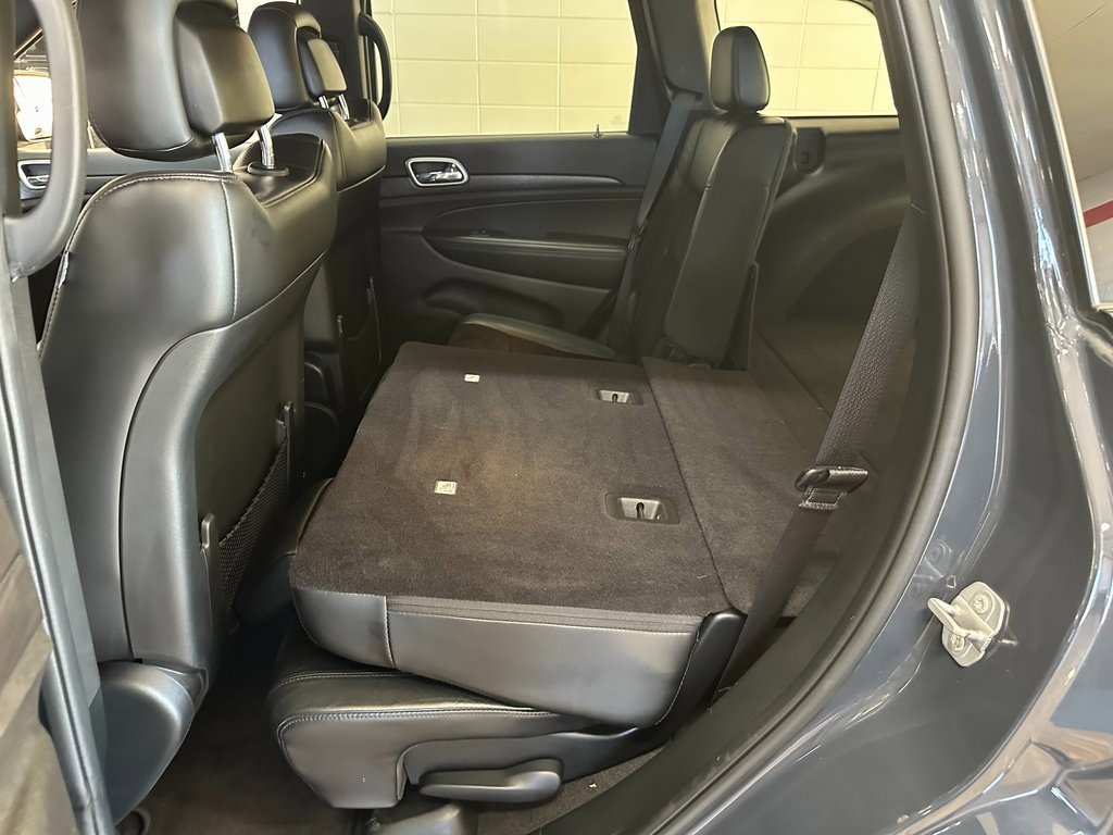 Certified 2018 Jeep Grand Cherokee Altitude image 37