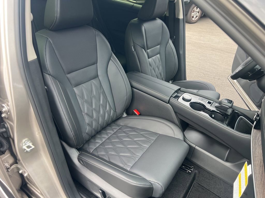 New 2026 Nissan Rogue Platinum image 36