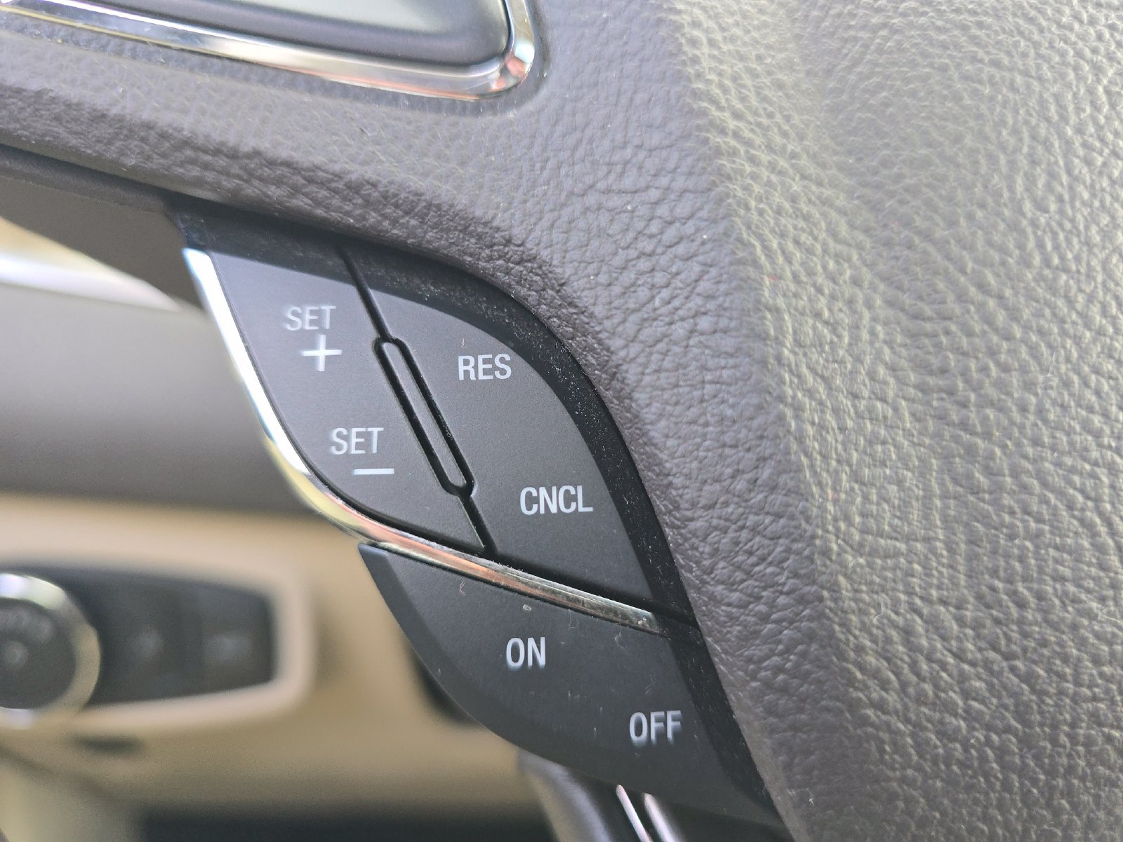 Used 2017 Lincoln MKC Reserve w/ Lincoln MKC Climate Package AWD/4WD image 8