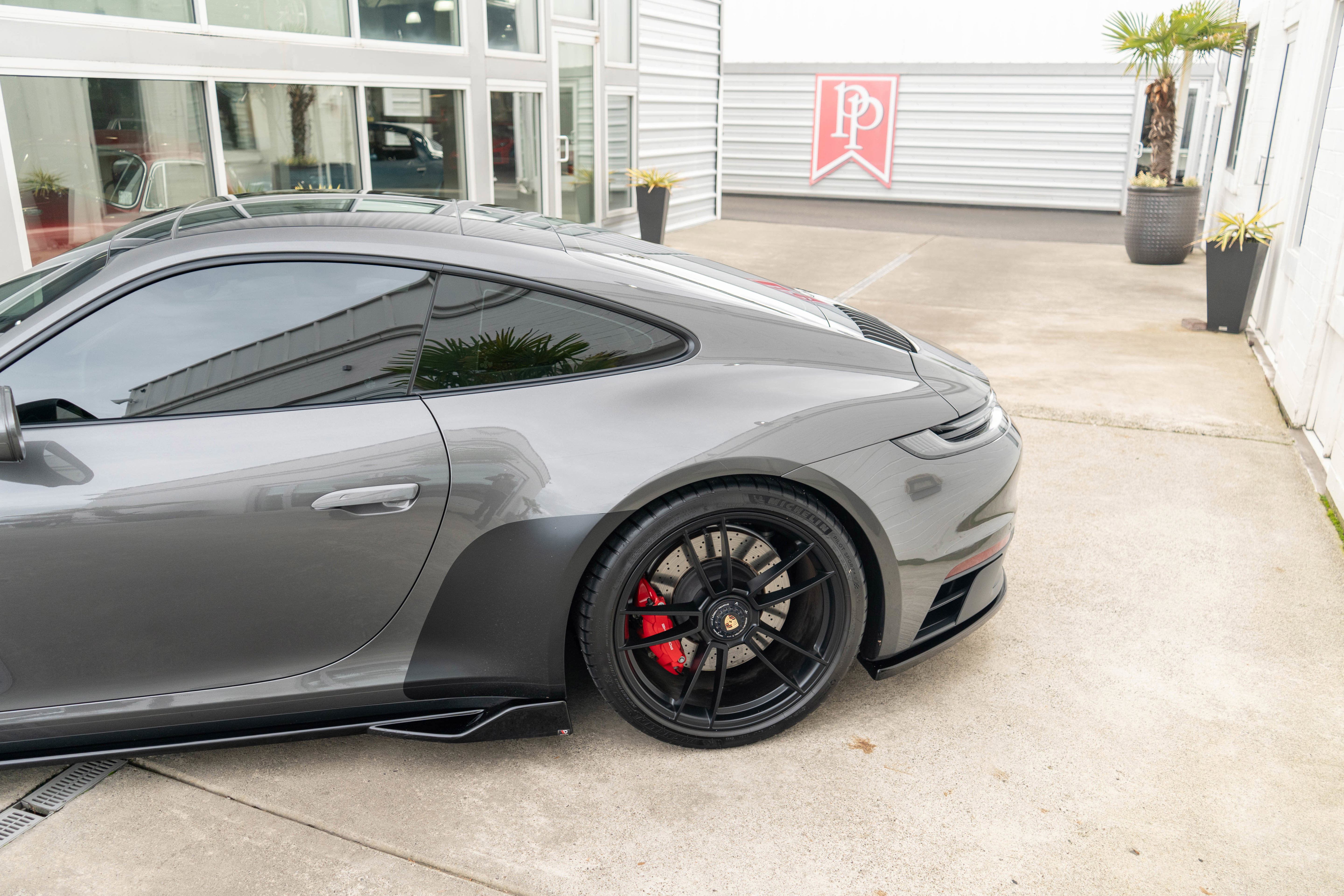 Used 2022 Porsche 911 Carrera 4 GTS image 5