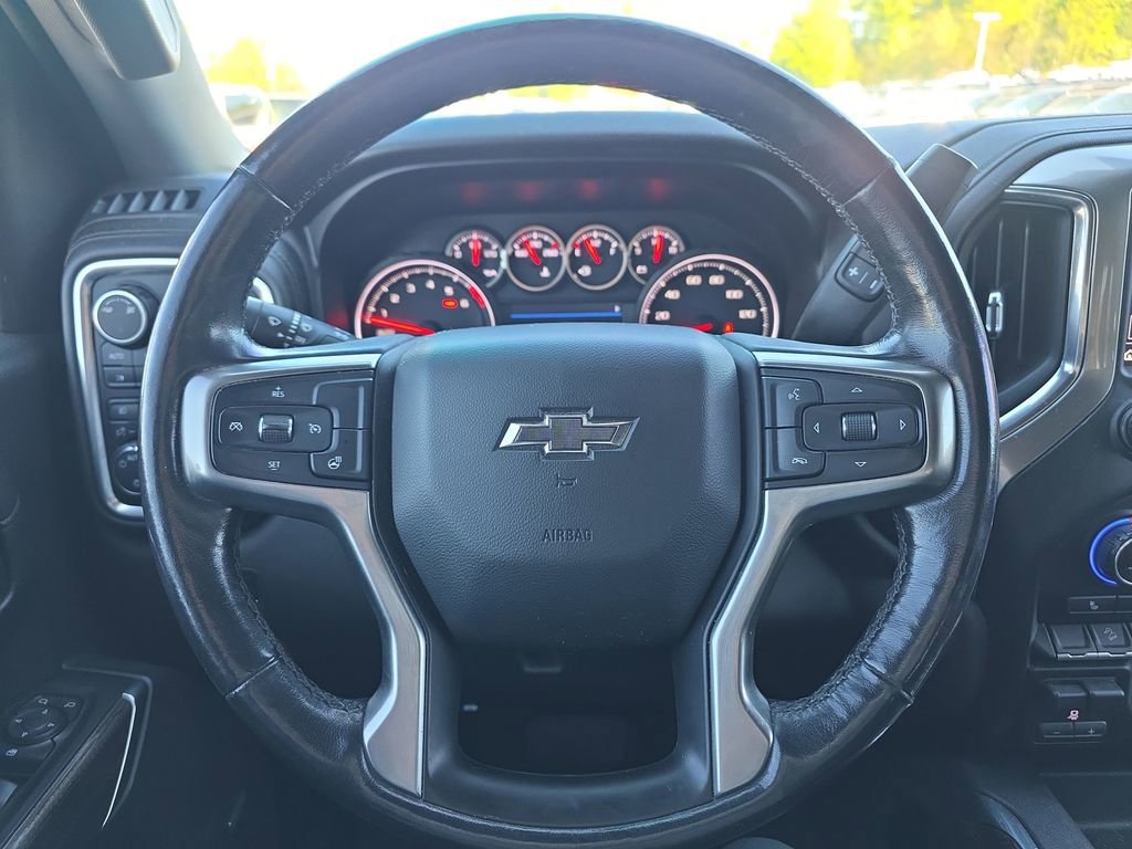 Used 2019 Chevrolet Silverado 1500 LT Trail Boss AWD/4WD image 24