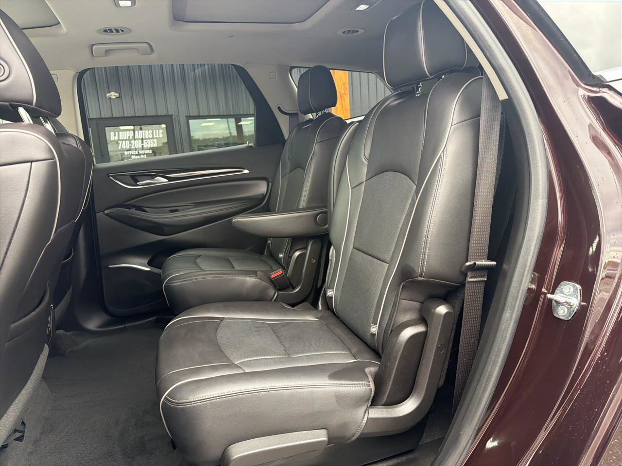 Used 2020 Buick Enclave Avenir w/ Avenir Technology Package AWD/4WD image 15