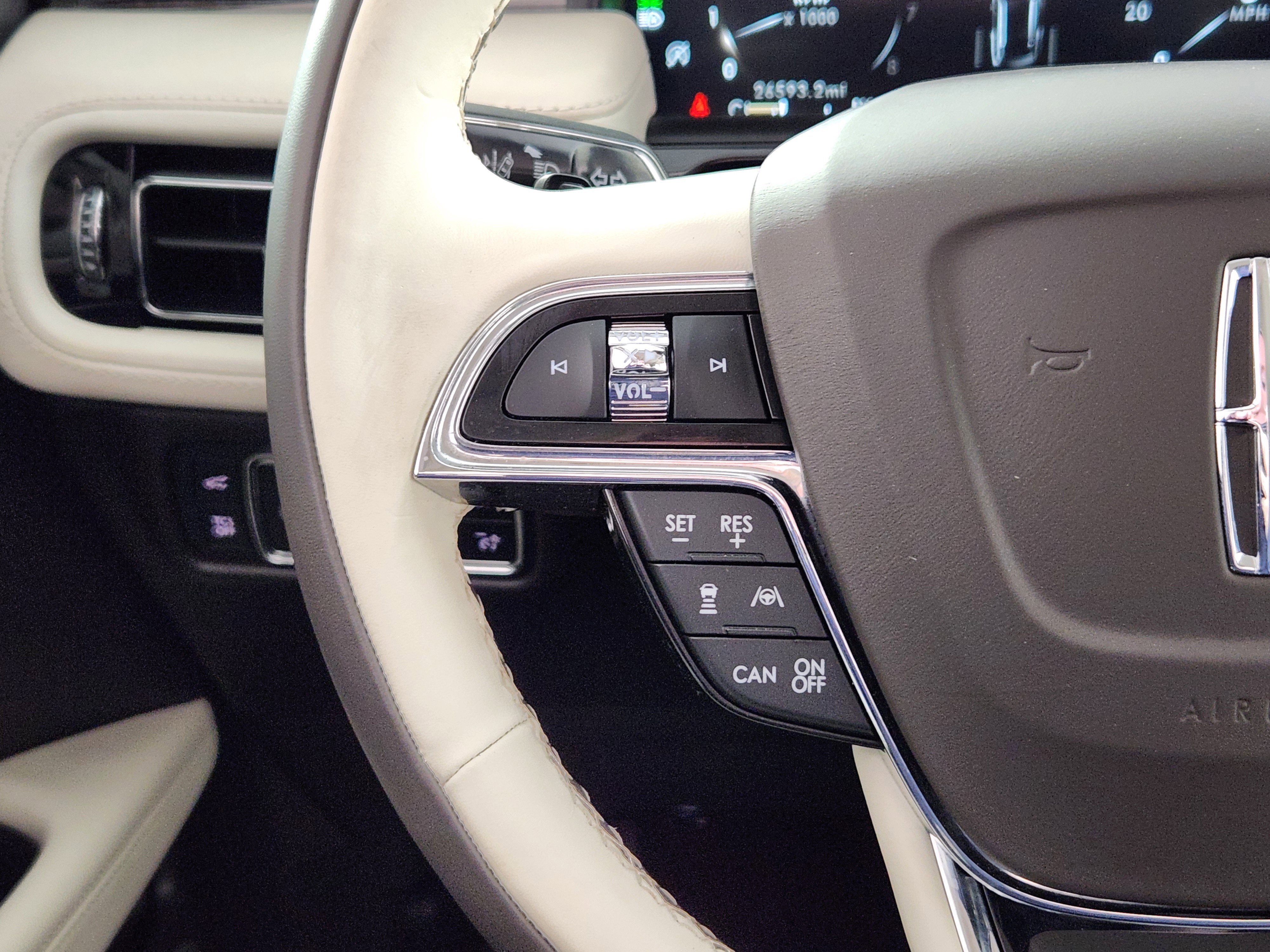 Used 2022 Lincoln Nautilus Black Label w/ Class II Trailer Tow Package image 18